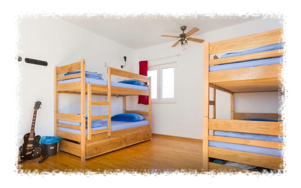 Hostel Oktarin Kastela Phòng bức ảnh
