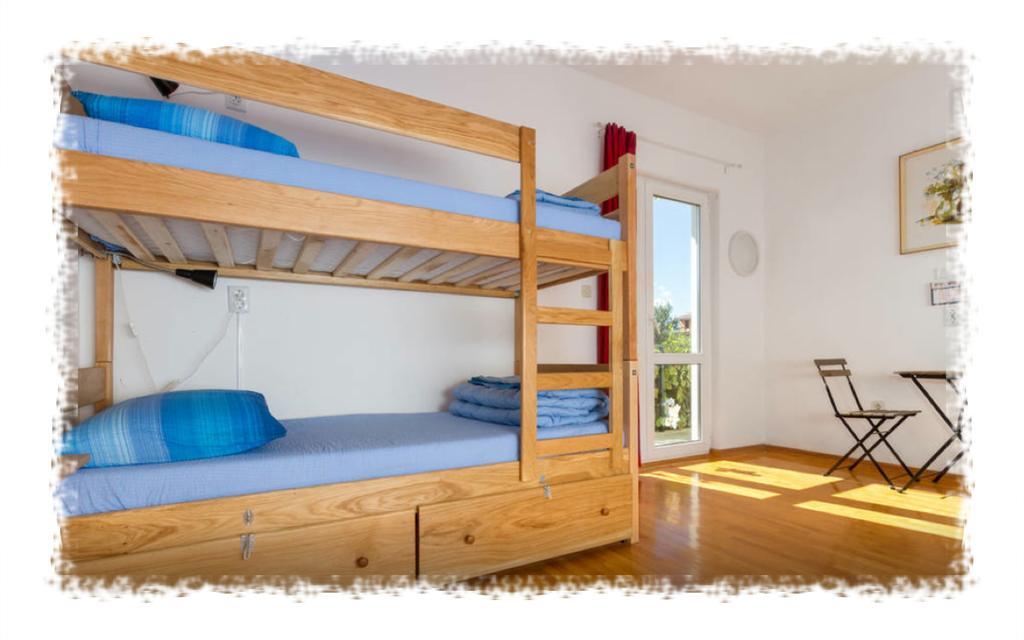 Hostel Oktarin Kastela Phòng bức ảnh